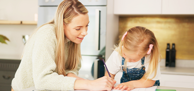 Nanny och barn skola